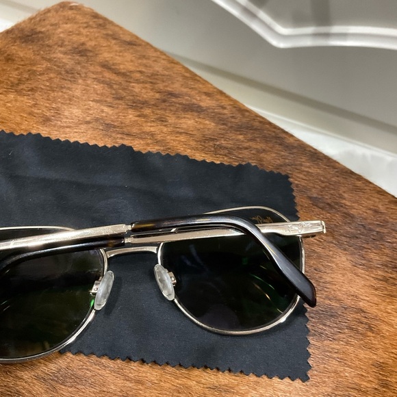Maui Jim Hukilau Sunglasses Gold Metal/Polarized Dual Mirror Gold 52mm main image 7